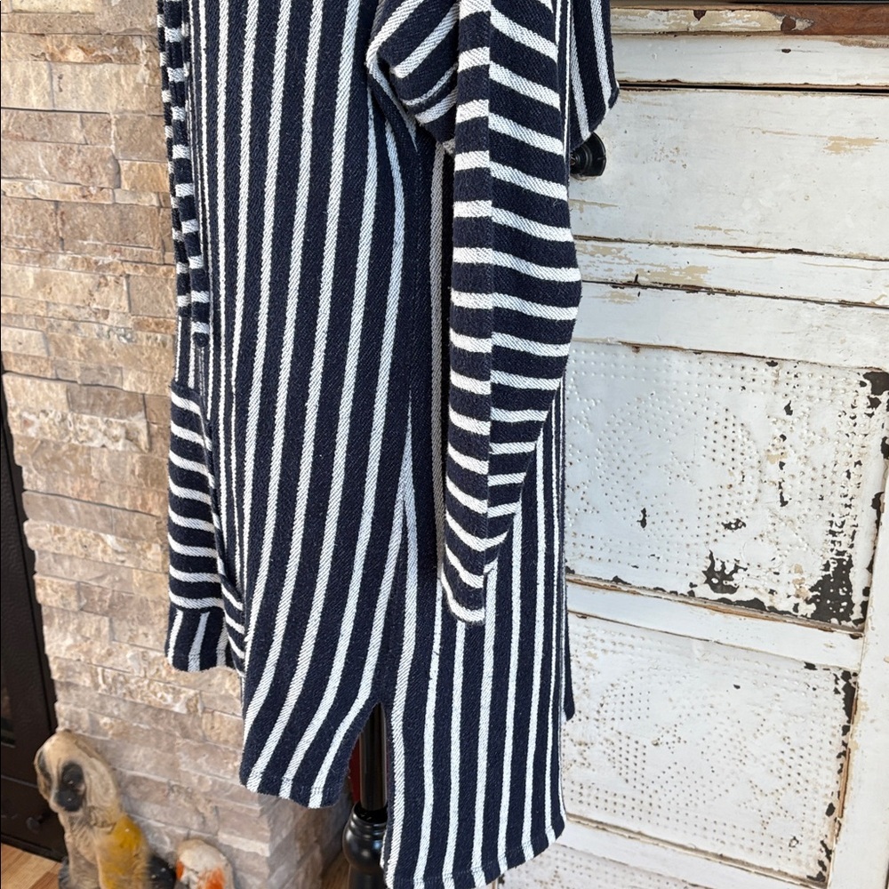 Soft Surroundings Offshore Pullover navy stripe hooded kangaroo pocket nautical - Picture 8 of 16